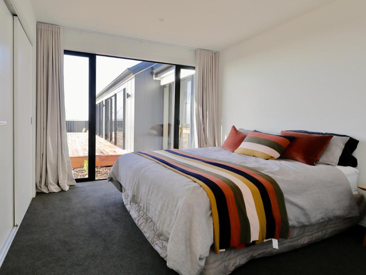 Lake House - Te Anau Holiday Home Bagian luar foto