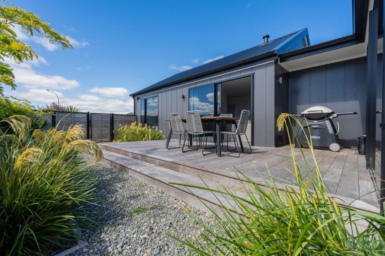 Lake House - Te Anau Holiday Home Bagian luar foto